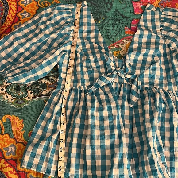 Lilly Pulitzer ladies top - Picture 11 of 12